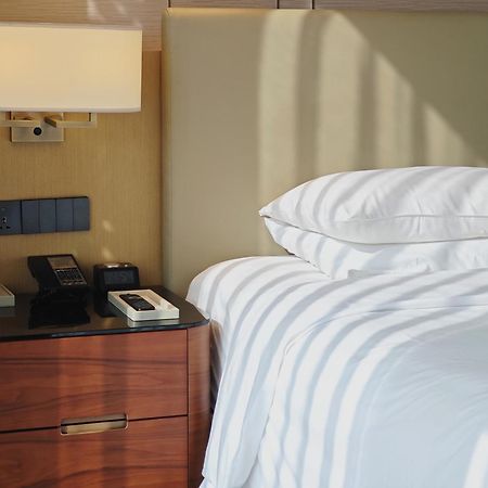 Courtyard By Marriott Xi'An North Hotel Exterior photo
