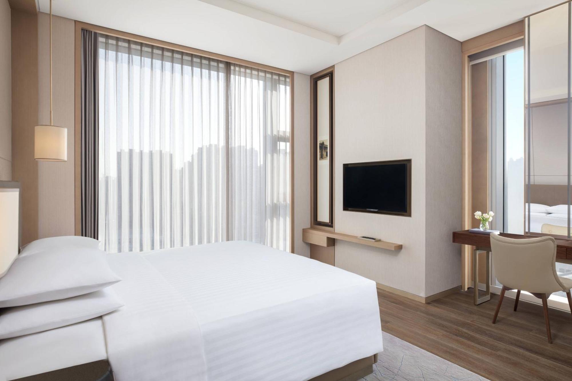Courtyard By Marriott Xi'An North Hotel Exterior photo