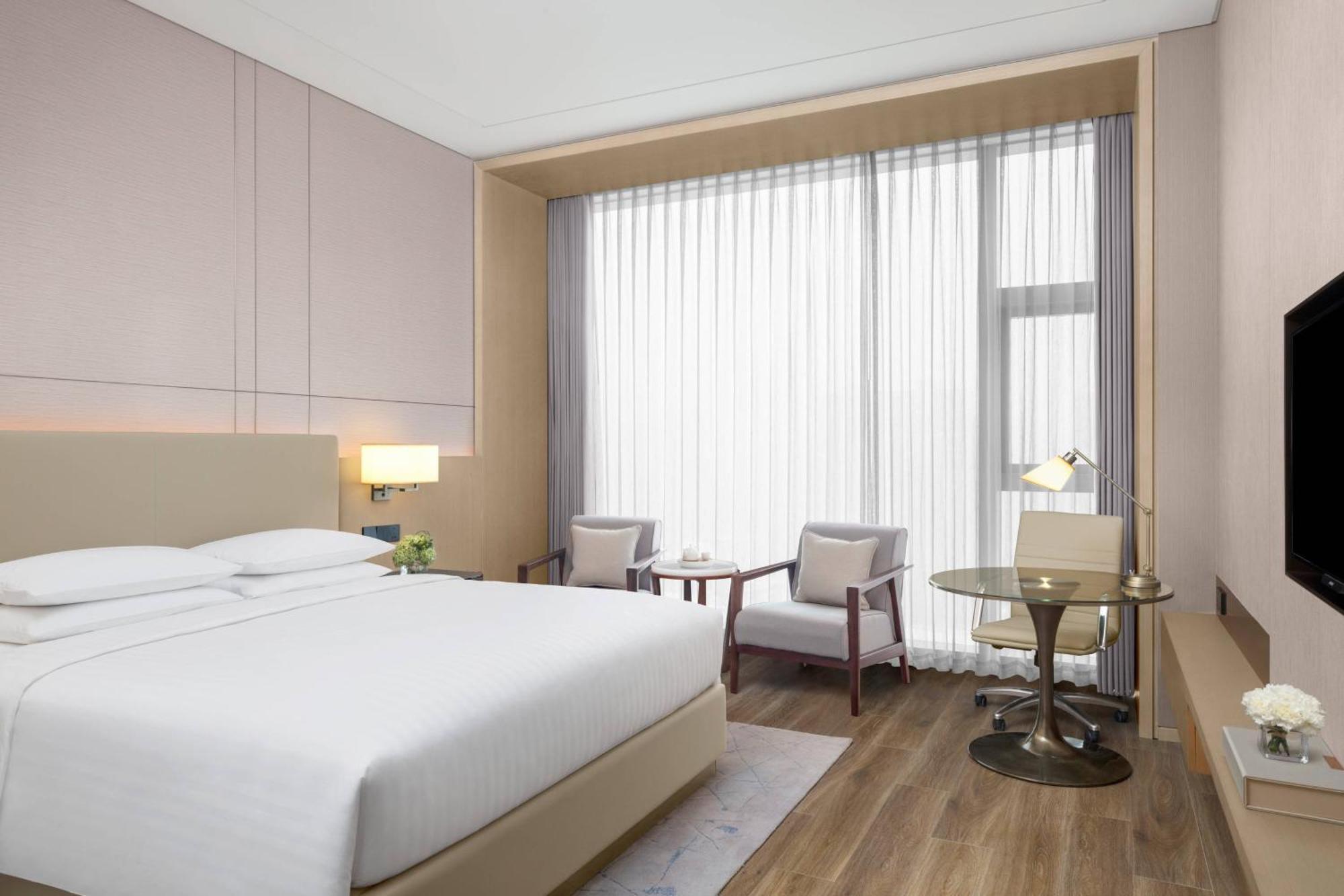 Courtyard By Marriott Xi'An North Hotel Exterior photo