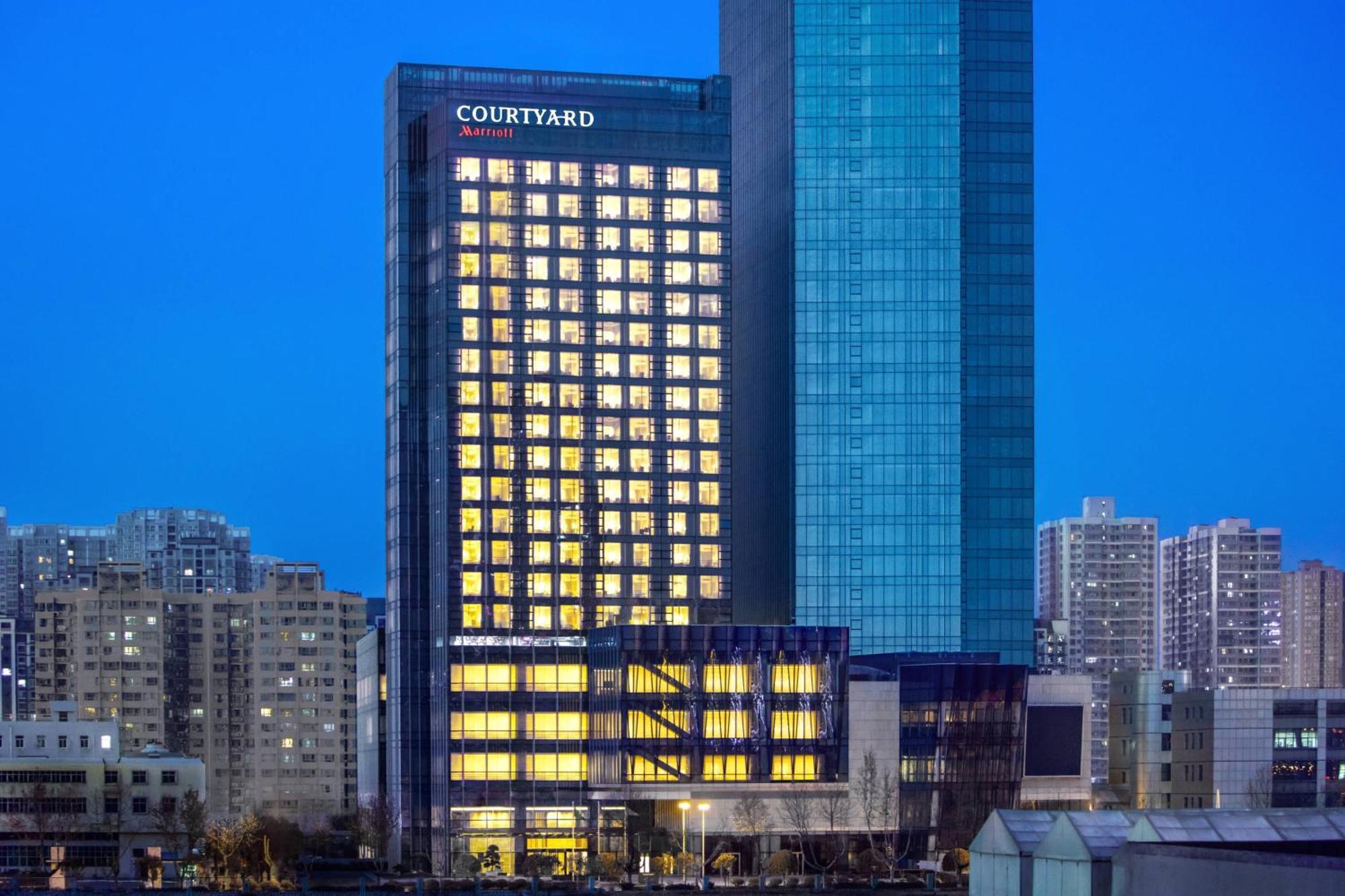Courtyard By Marriott Xi'An North Hotel Exterior photo